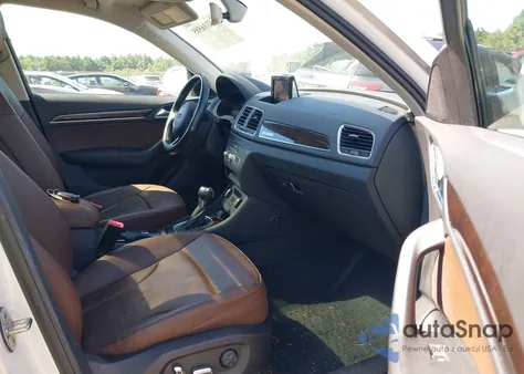 2016 Audi Q3 2.0T Premium Plus из США, поврежденный, VIN WA1EFCFSXGR012378